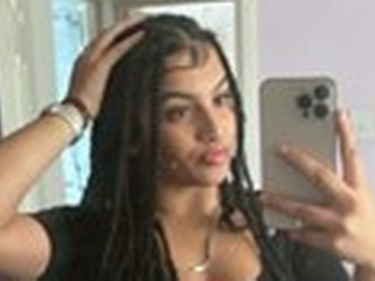 Nottinghamshire cops appeal to track missing teenage girl; express concern over her safety
