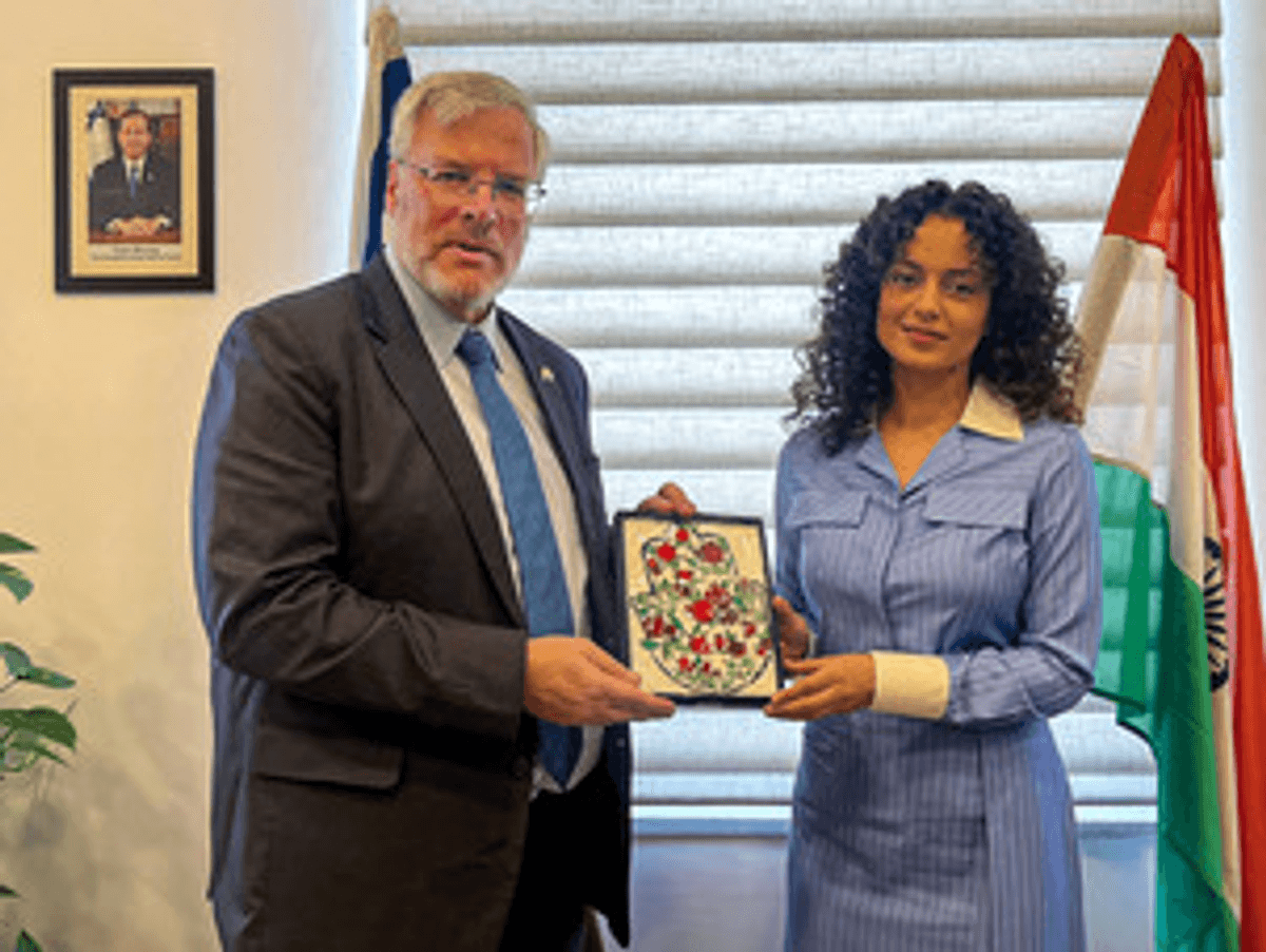 Indian actor Kangana Ranaut meets Israeli envoy: 'Have full hope that Israel will be victorious'