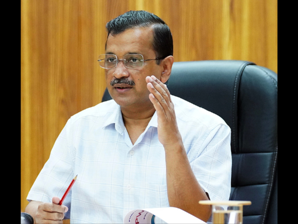 'BJP trying to make Sonia Gandhi prime minister after Modi', Arvind Kejriwal's bizarre claim in Gujarat