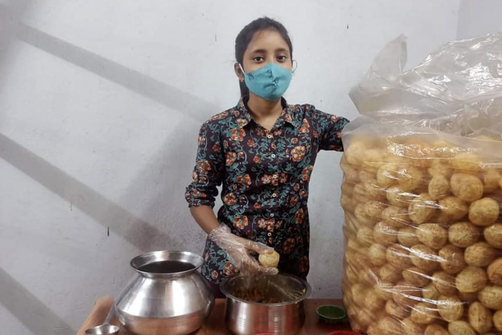 Bengal engineer siblings start street food business to fight Covid hardship
