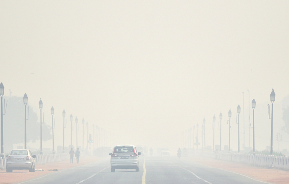 Delhi: Vehicle owners must carry pollution certificate or face action