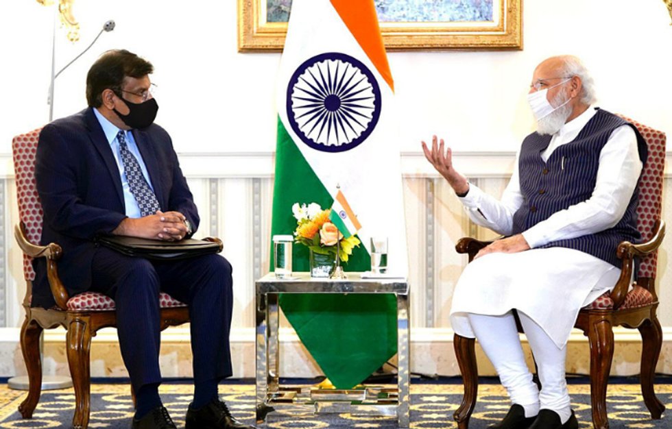 Modi woos top US CEOs in diverse sectors