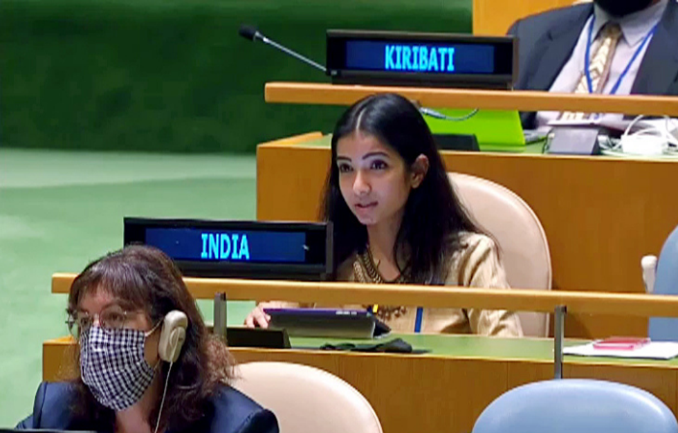 Young Indian diplomat tears into Pak PM at UN