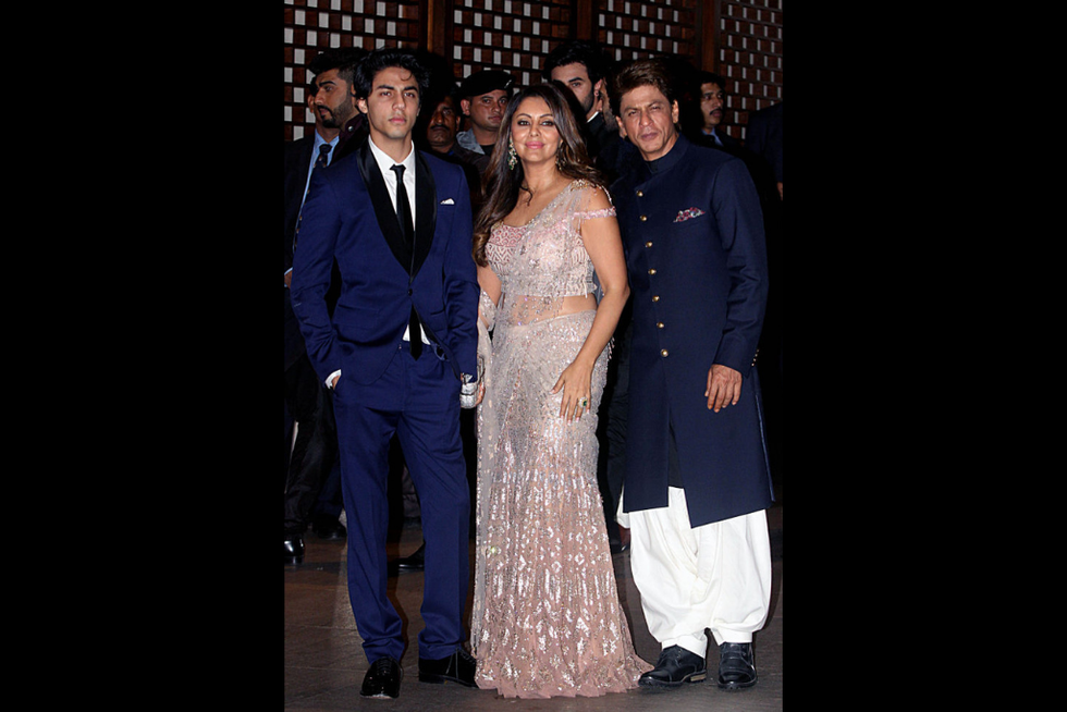 Narcotics bureau detains Shah Rukh Khan's son Aryan