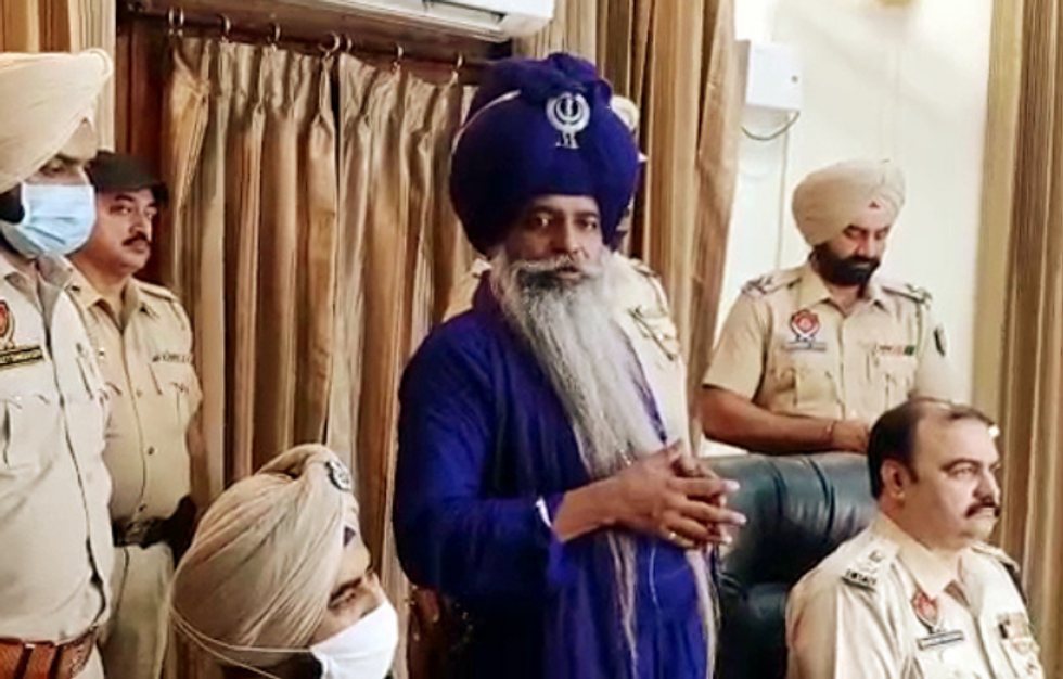 Singhu border lynched Dalit labourer cremated amid security