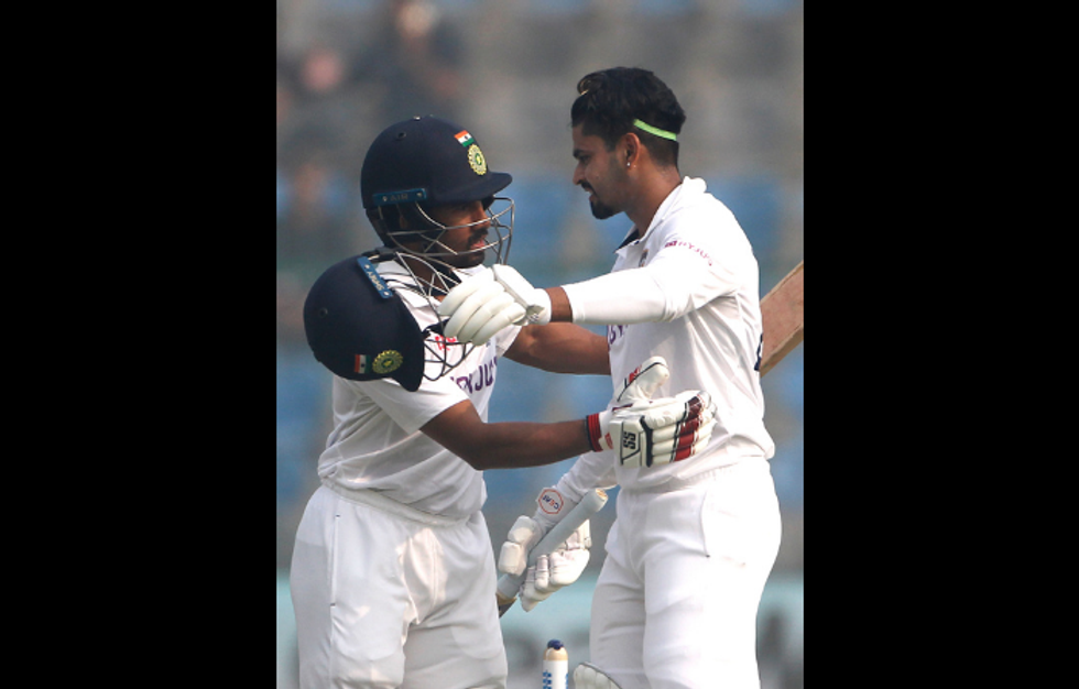 Shreyas Iyer & tail keep India in game as Rahane, Pujara fail