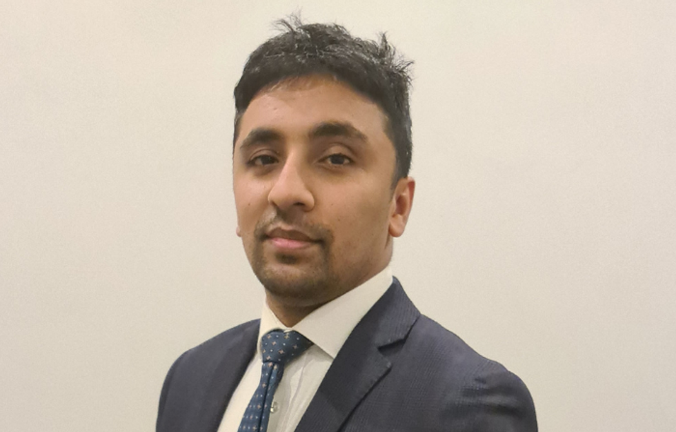 Interview: Asian politicians not bold enough, says UK councillor Maroof Raouf