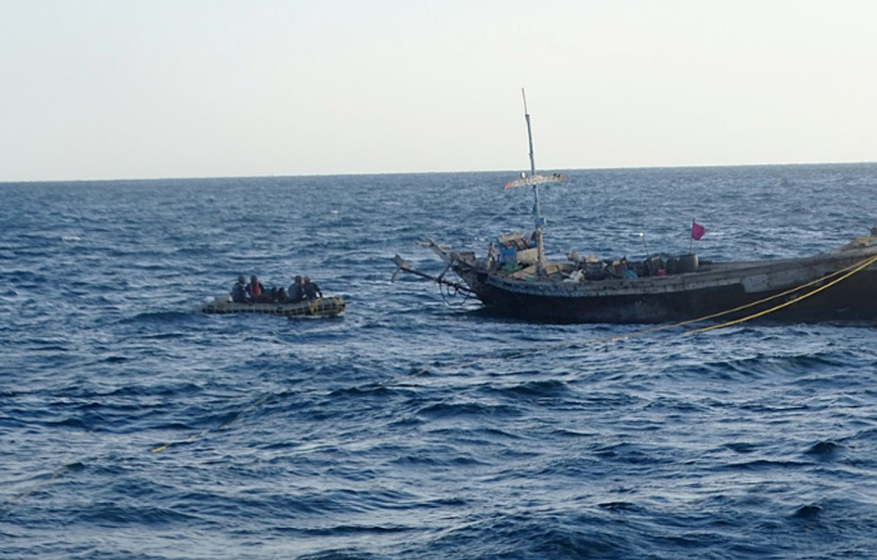 Indian Coast Guard intercepts Pakistan boat off Gujarat