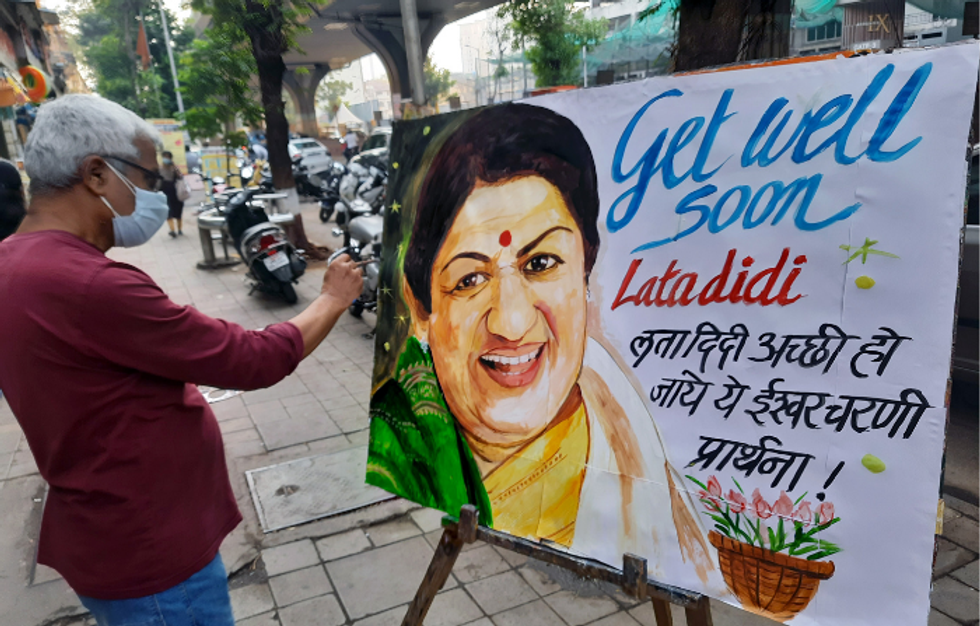 Lata Mangeshkar remains in ICU care, doctor says 'pray for her'