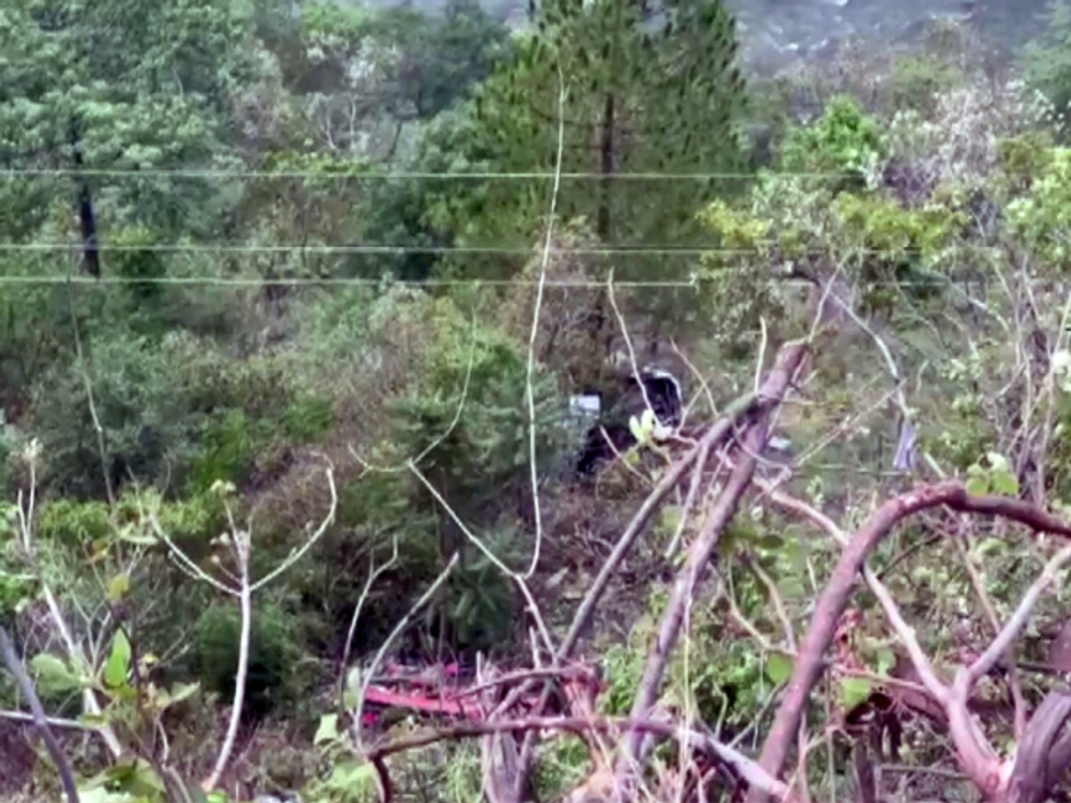 Bus falls in deep gorge in Himalayan state in India: 26 killed