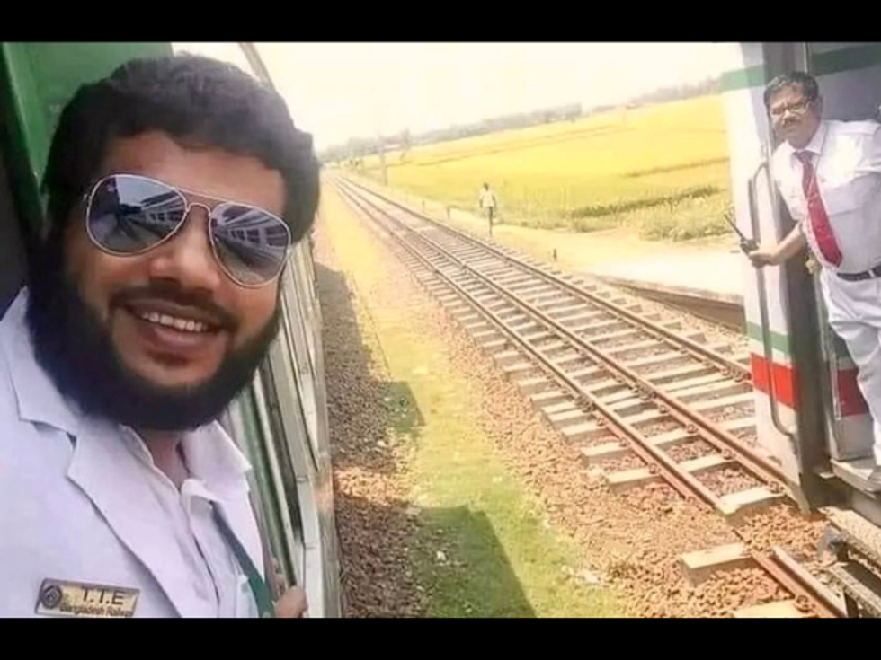 Viral: Son & father, both railway staff, take epic selfie when their trains cross each other