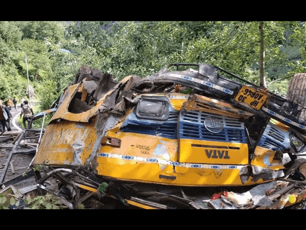 At least 15, including schoolchildren, killed as bus falls into gorge in Himachal Pradesh