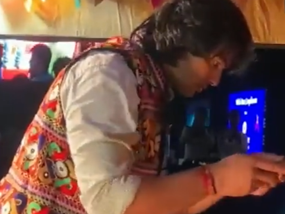WATCH: Neeraj Chopra in a different avatar; offers puja, performs garba dance on Navratri