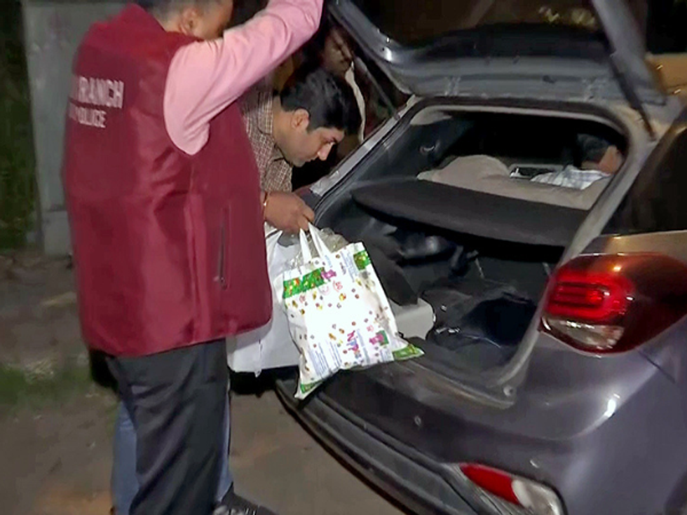 India editors' body slams raids at news portal critical of Modi government