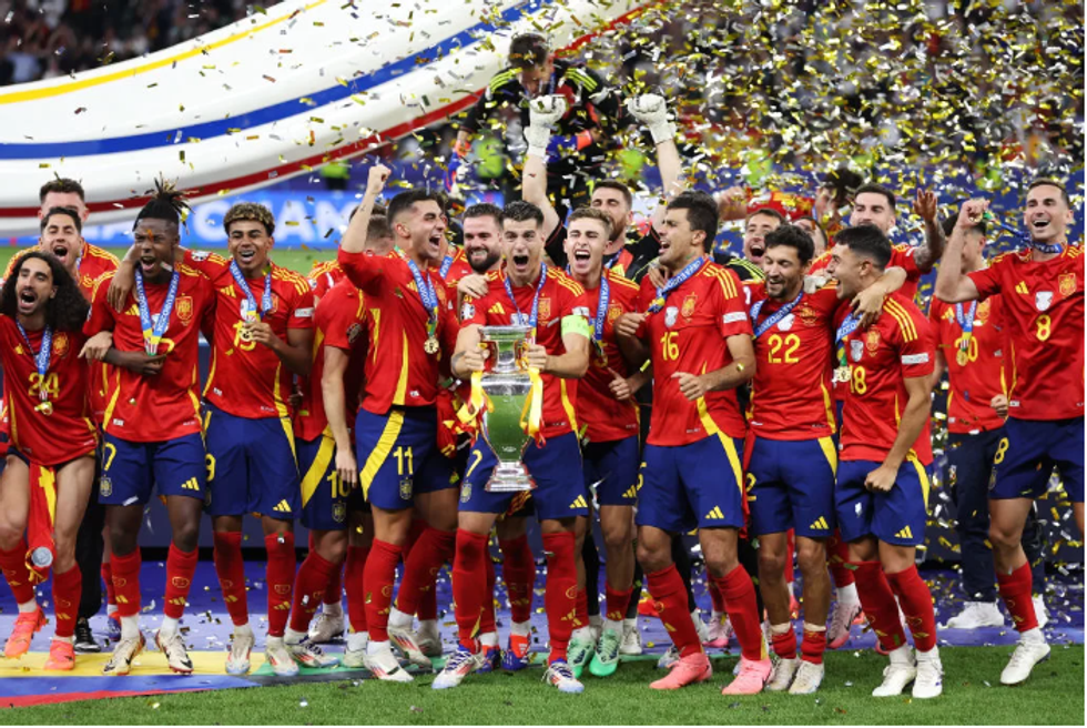 Spain beat England to win their fourth Euro