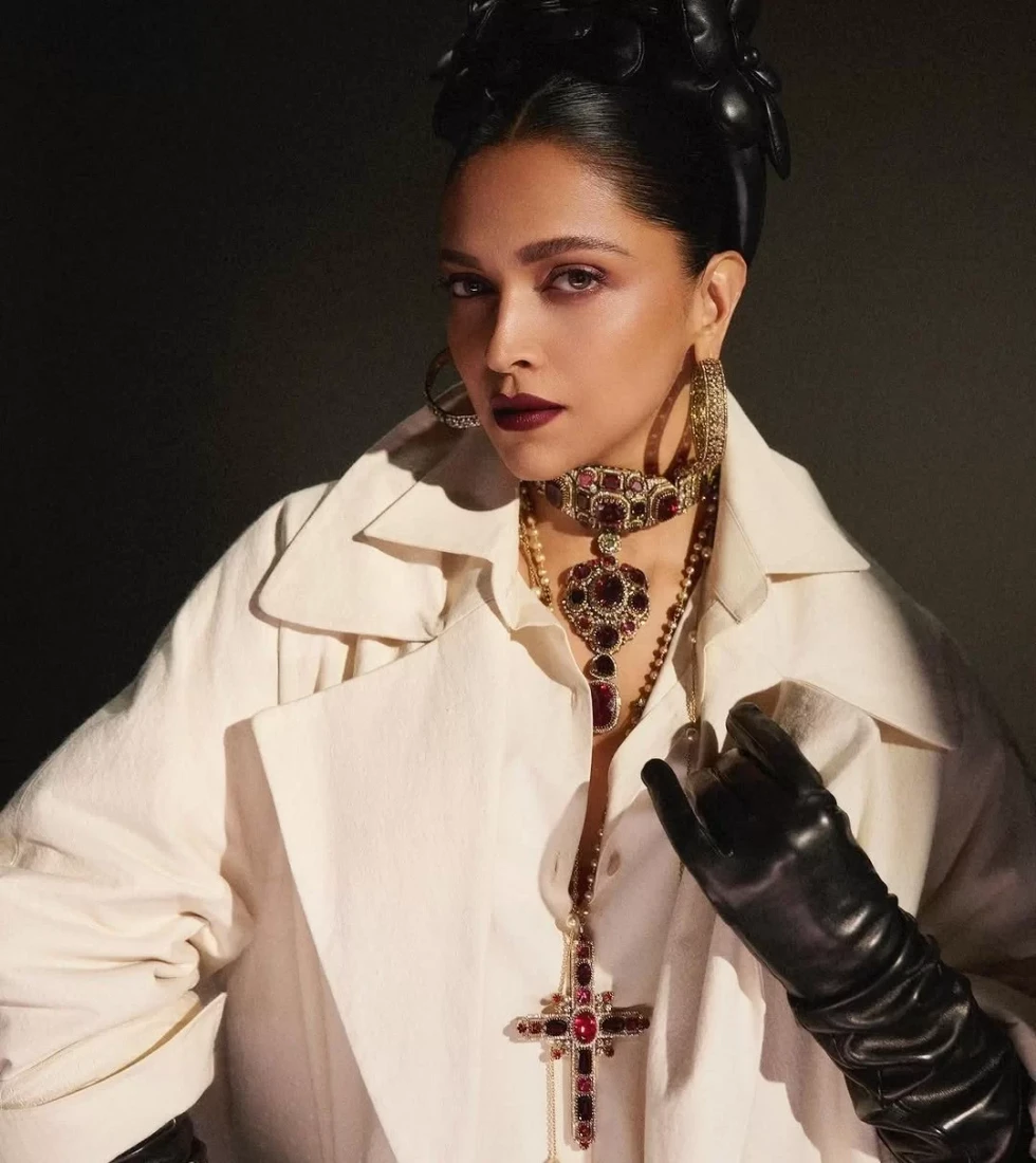 Deepika Padukone shares the secret behind her look in Sabyasachi's ramp walk