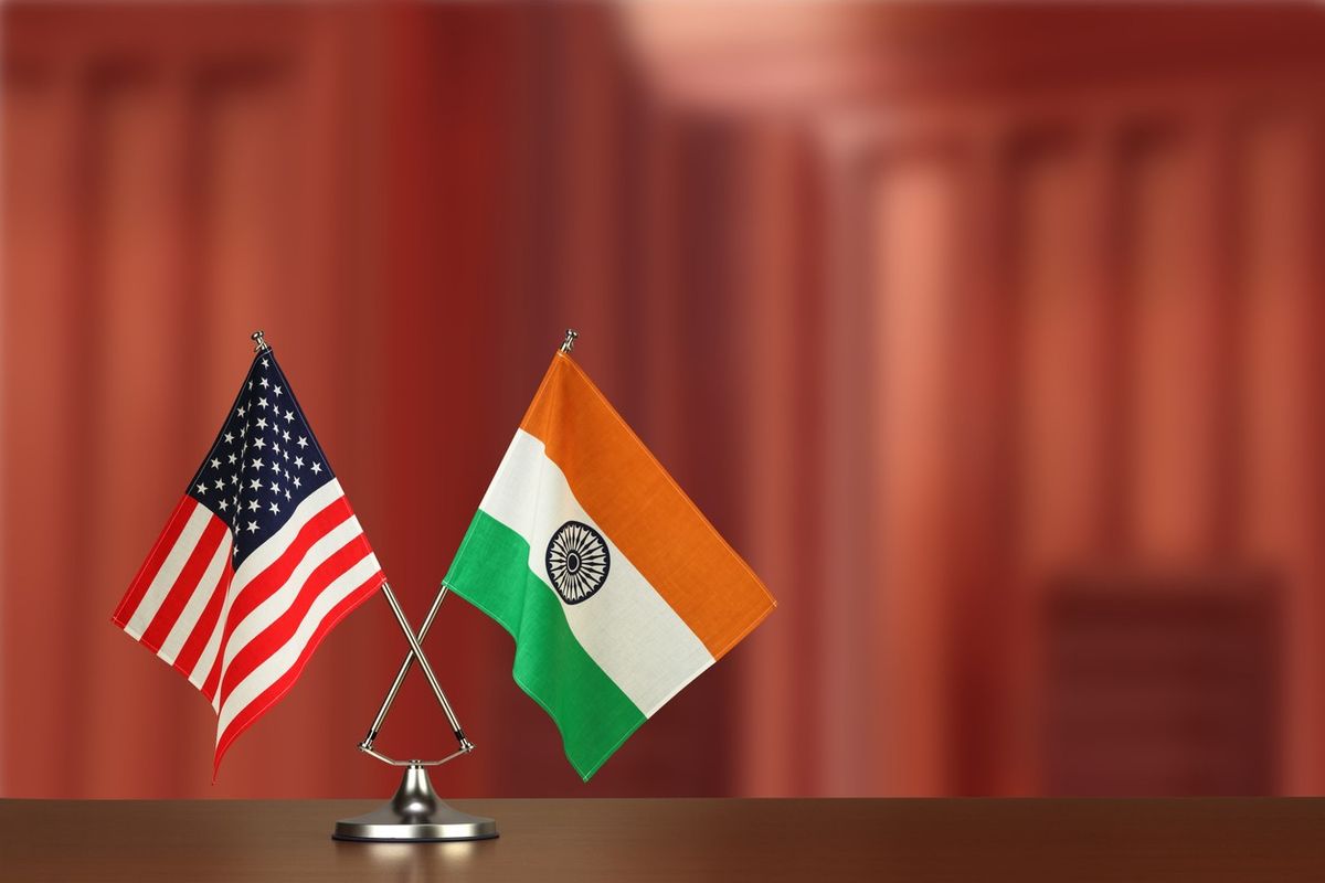 India and US flags