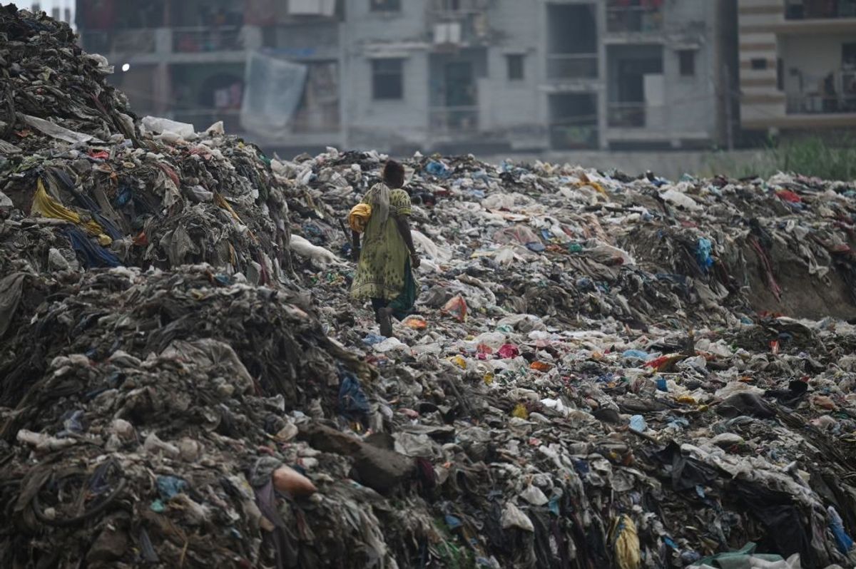 India bans single-use plastic