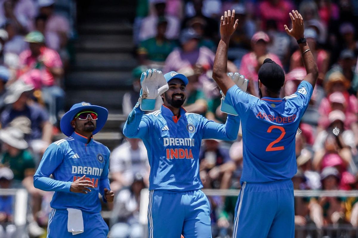 India beat South Africa by 8 wickets in first ODI