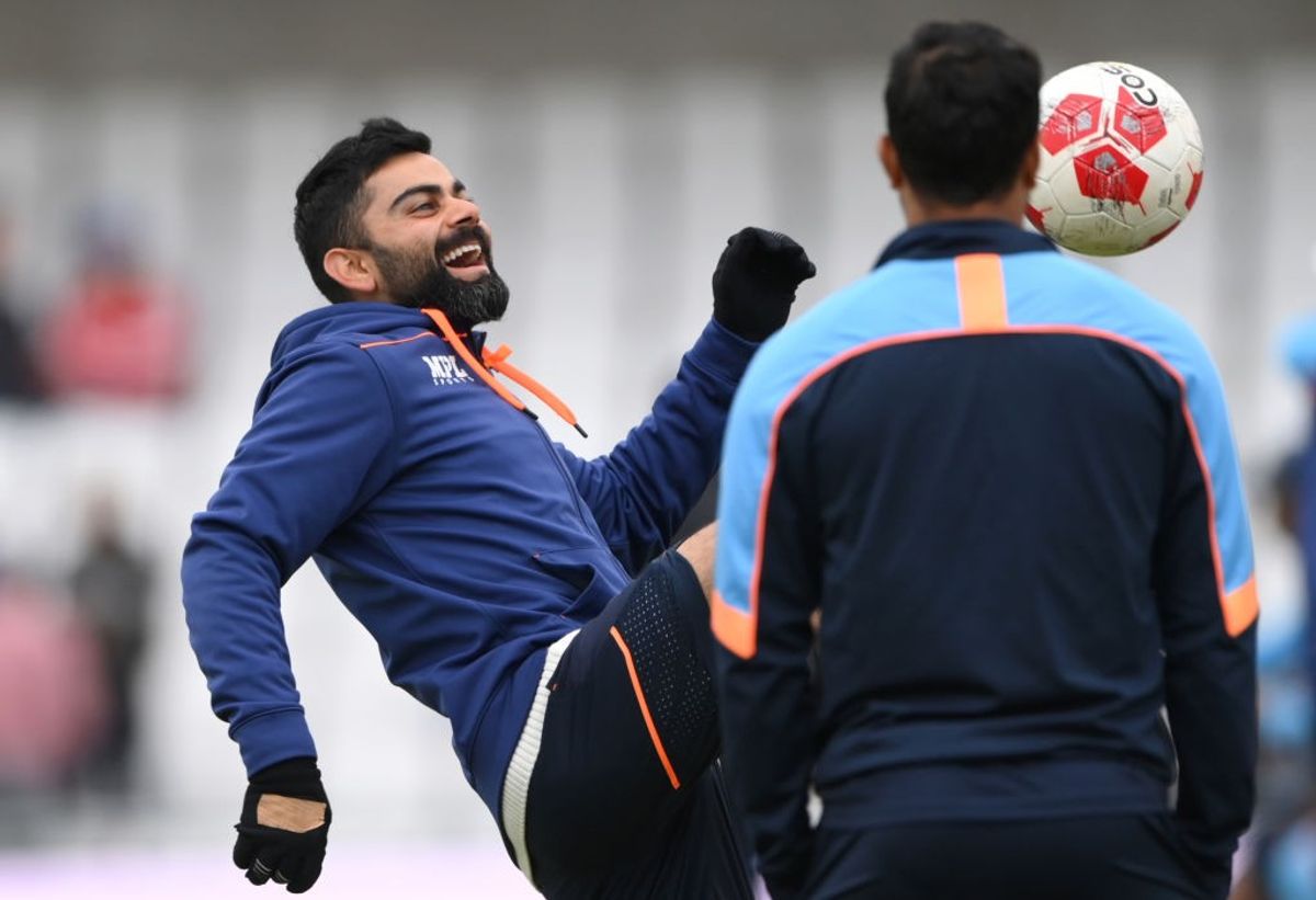 Greetings pour in as 'run machine' Virat Kohli turns 33