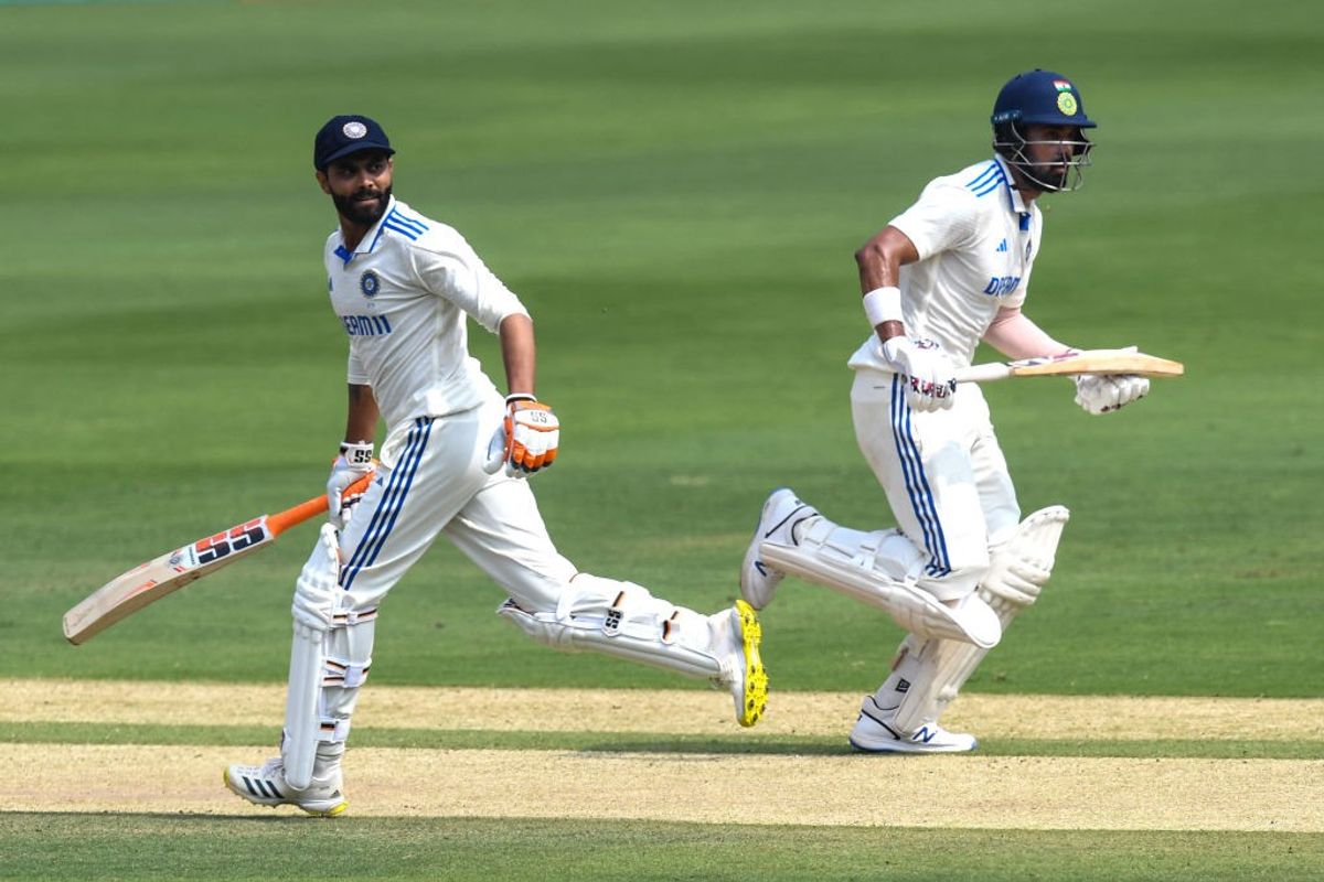 India cricketers KL Rahul (R) and Ravindra Jadeja