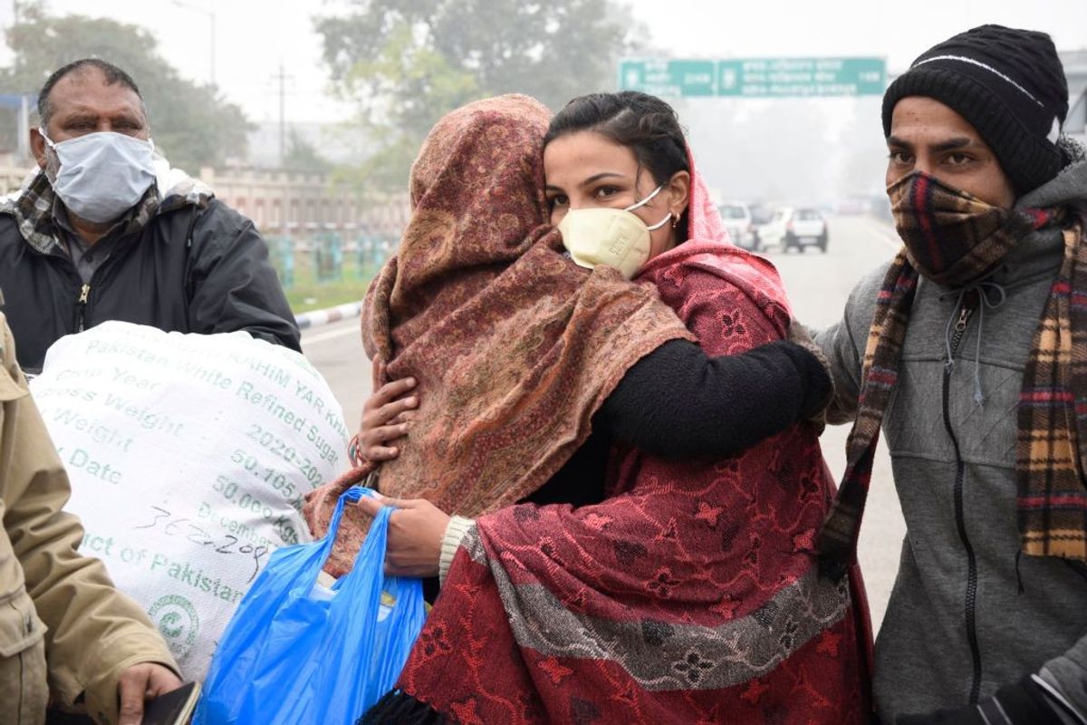 India Pakistan border reunion