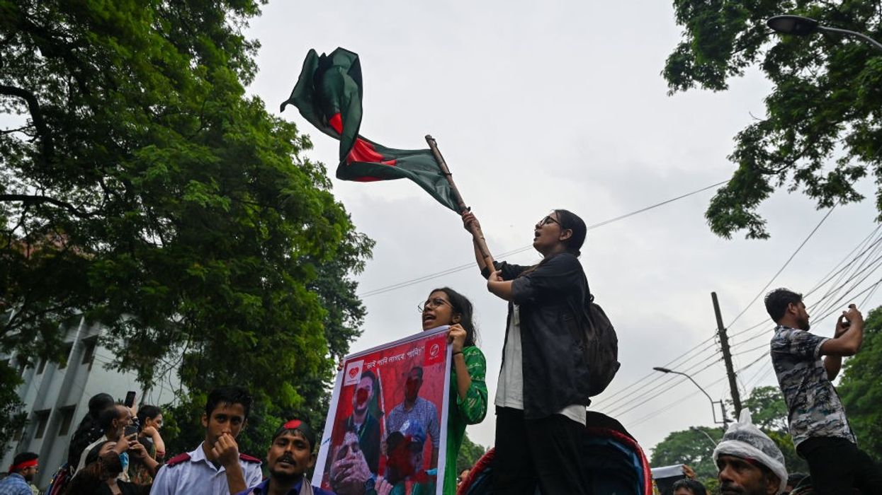 India protests march towards its High Commission, Bangladesh