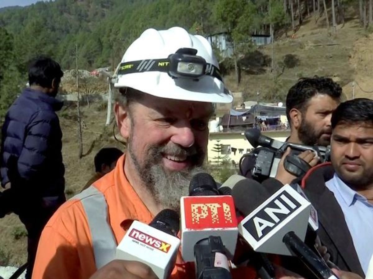India tunnel rescue operation