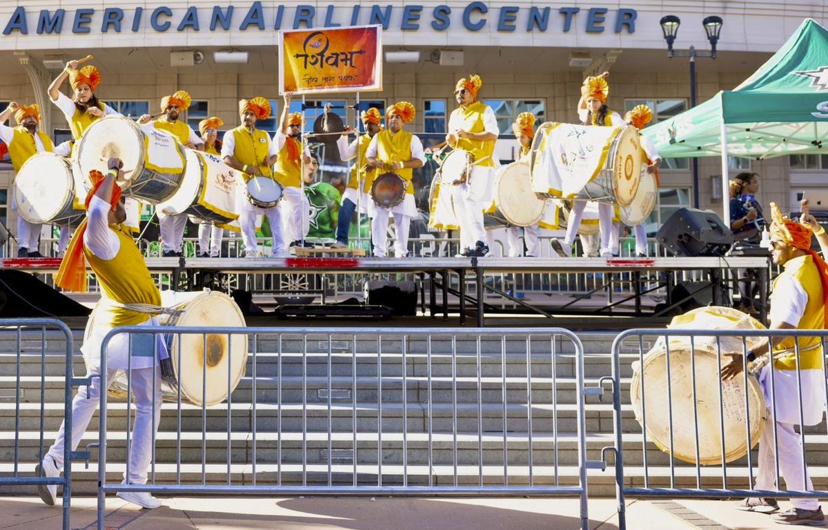 indian-american-dhol-group