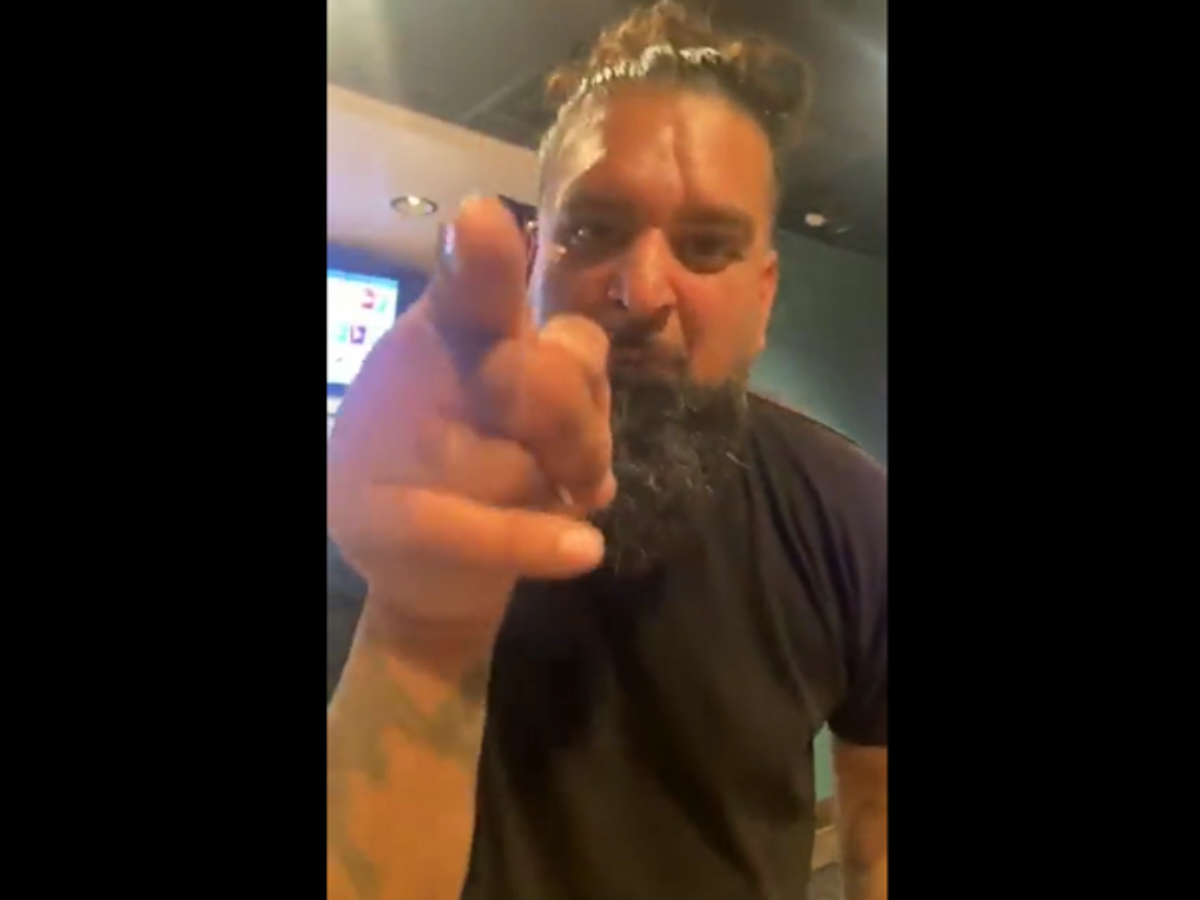 Indian-American racially abuses another Indian-American in california