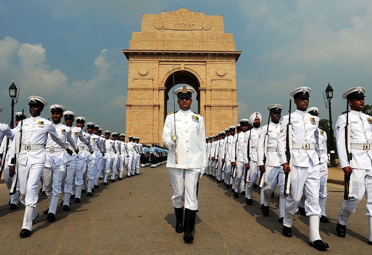 Kargil Vijay Diwas: Army pays tributes to 1999 war matyrs
