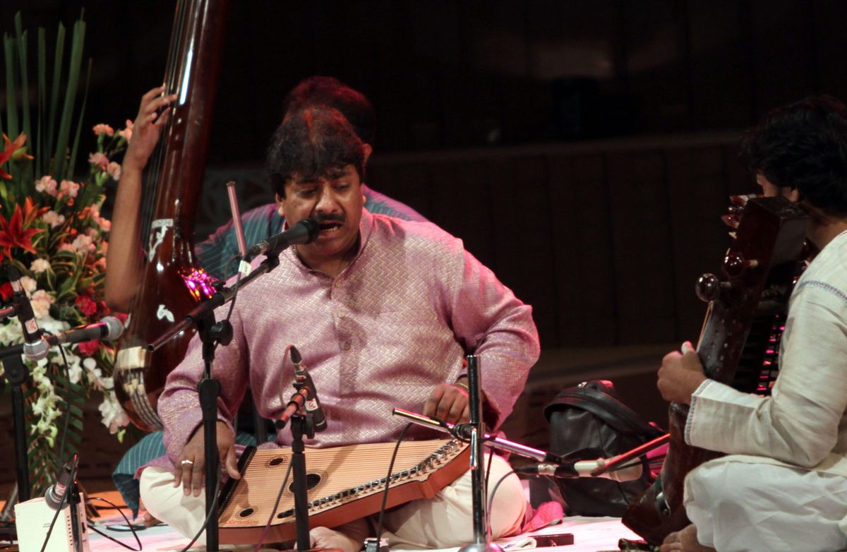 Music maestro Ustad Rashid Khan laid to rest - India Weekly
