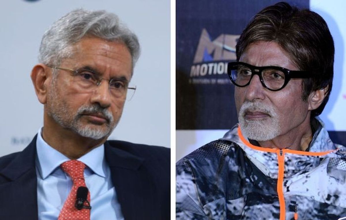 Indian external affairs minister Subrahmanyam Jaishankar (L) and Indian actor Amitabh Bachchan