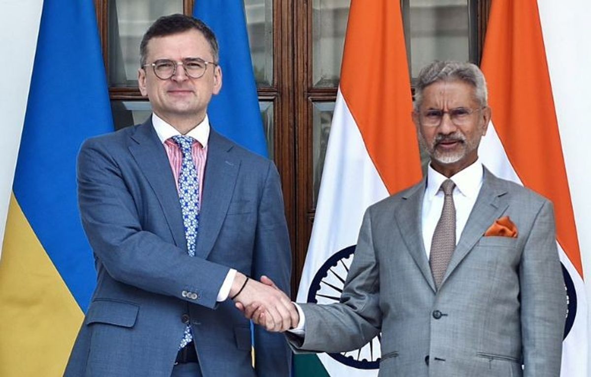 Indian external affairs minister Subrahmanyam Jaishankar (R) shakes hands with his Ukrainian counterpart Dmytro Kuleba, at the Hyderabad House, in New Delhi