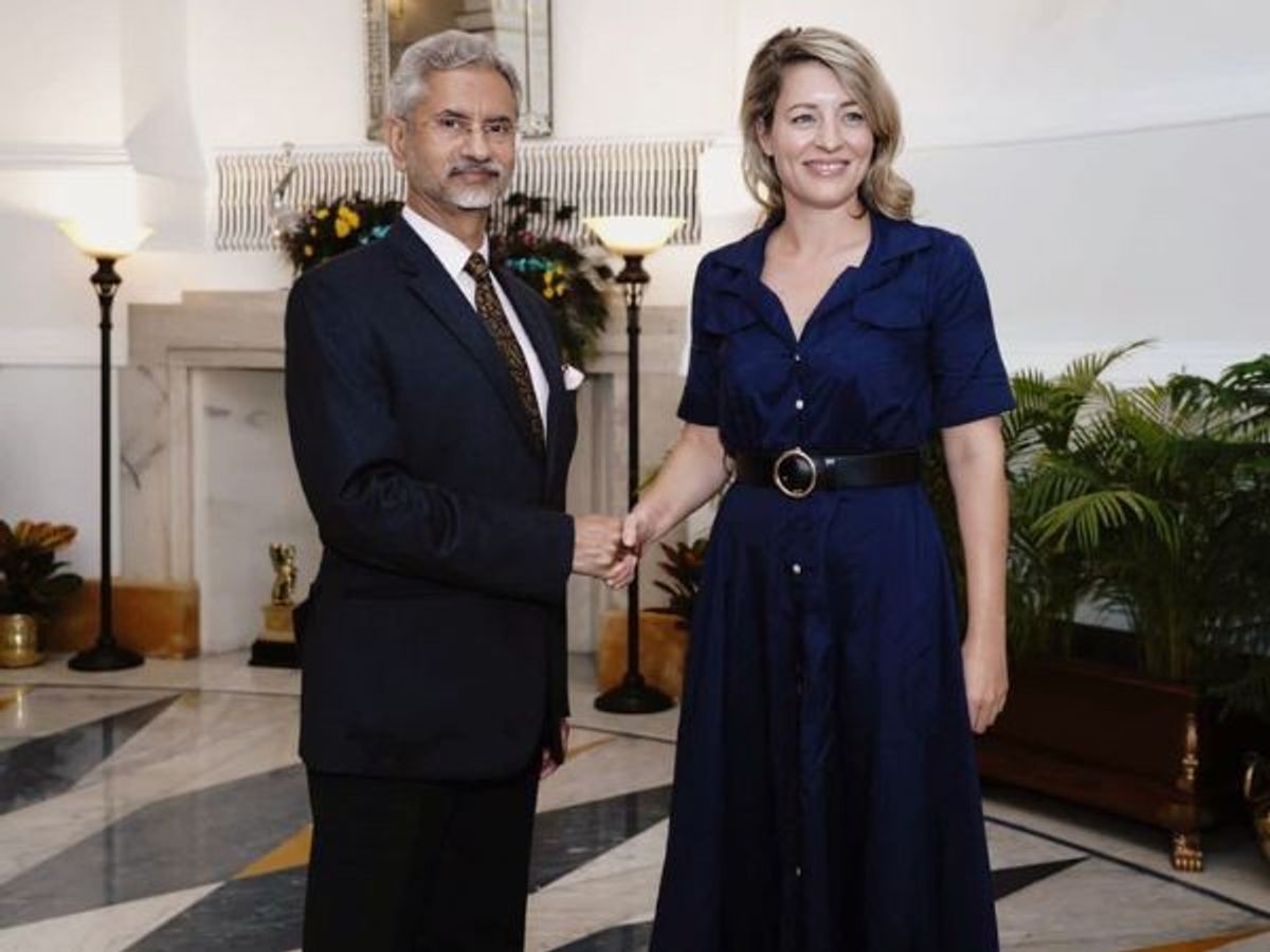 Indian external affairs minister Subrahmanyam Jaishankar with his Canadian counterpart Melanie Joly