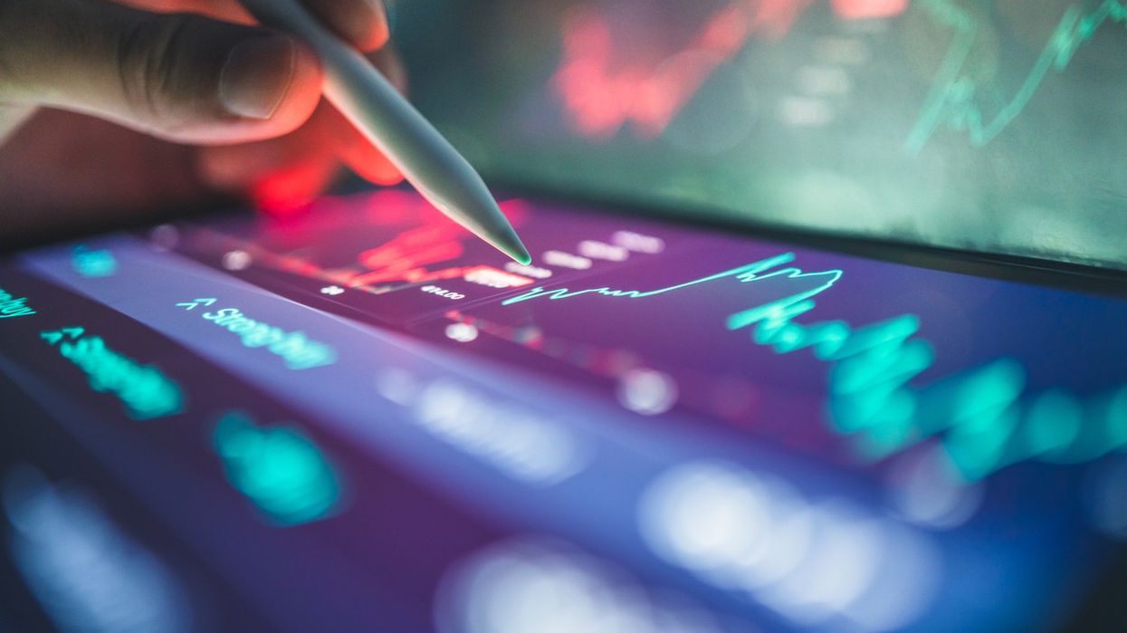 Indian IT stocks slide again as US tightens H‑1B visa rule