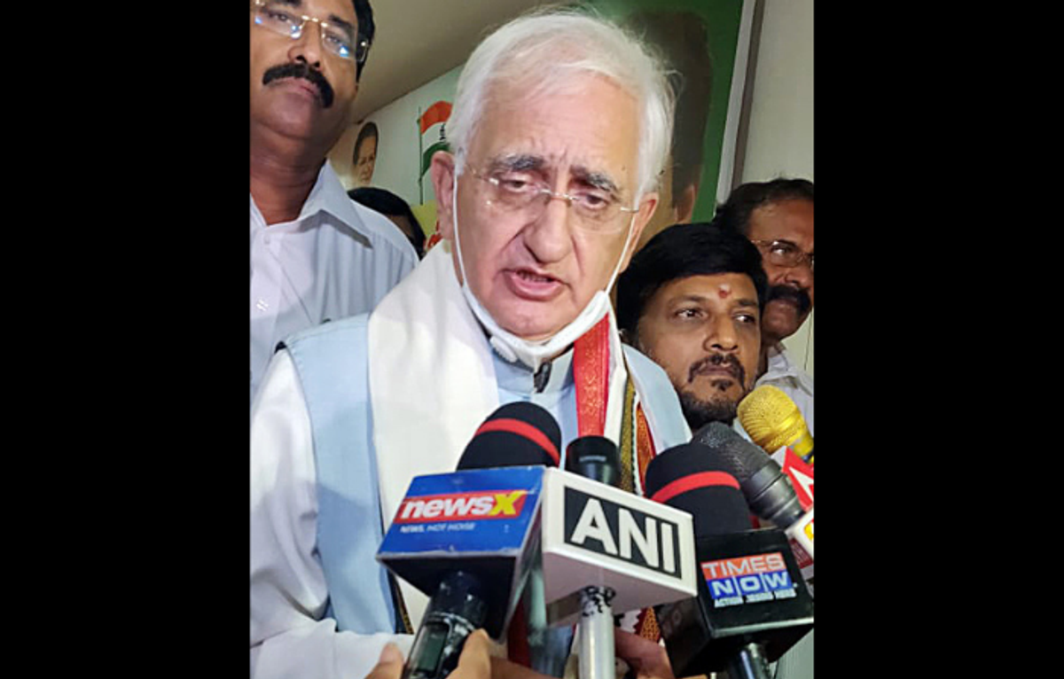 India: Hindu hardliners attack Muslim former minister's house