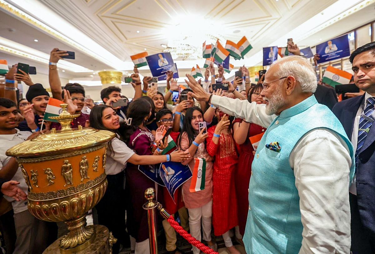 Indian PM Narendra Modi meets the diaspora in Moscow, Russia