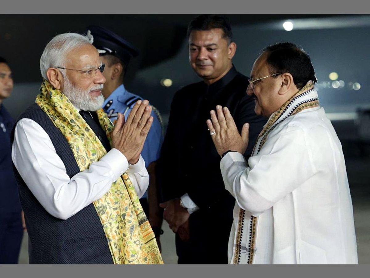 Indian PM Narendra Modi returns to India after US, Egypt tour.