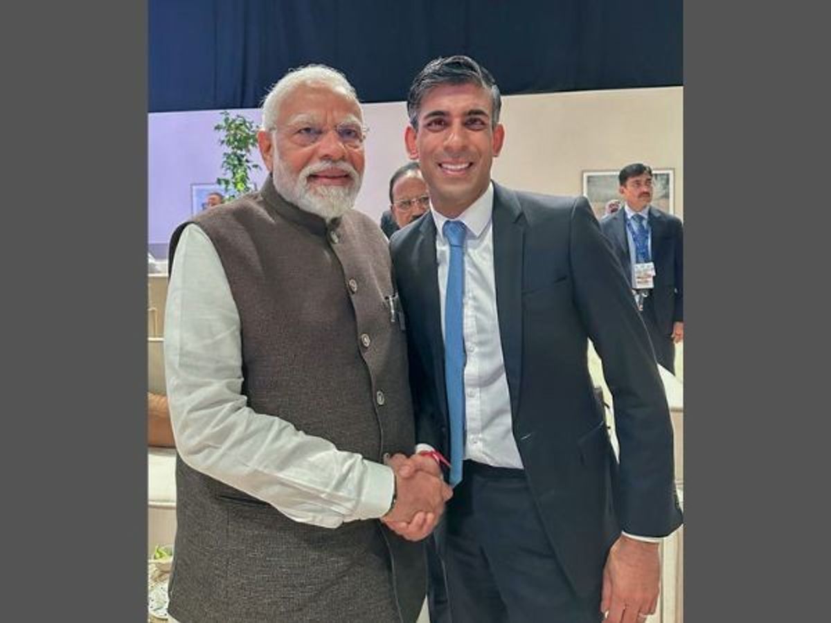Indian PM Narendra Modi with British PM Rishi Sunak at COP28