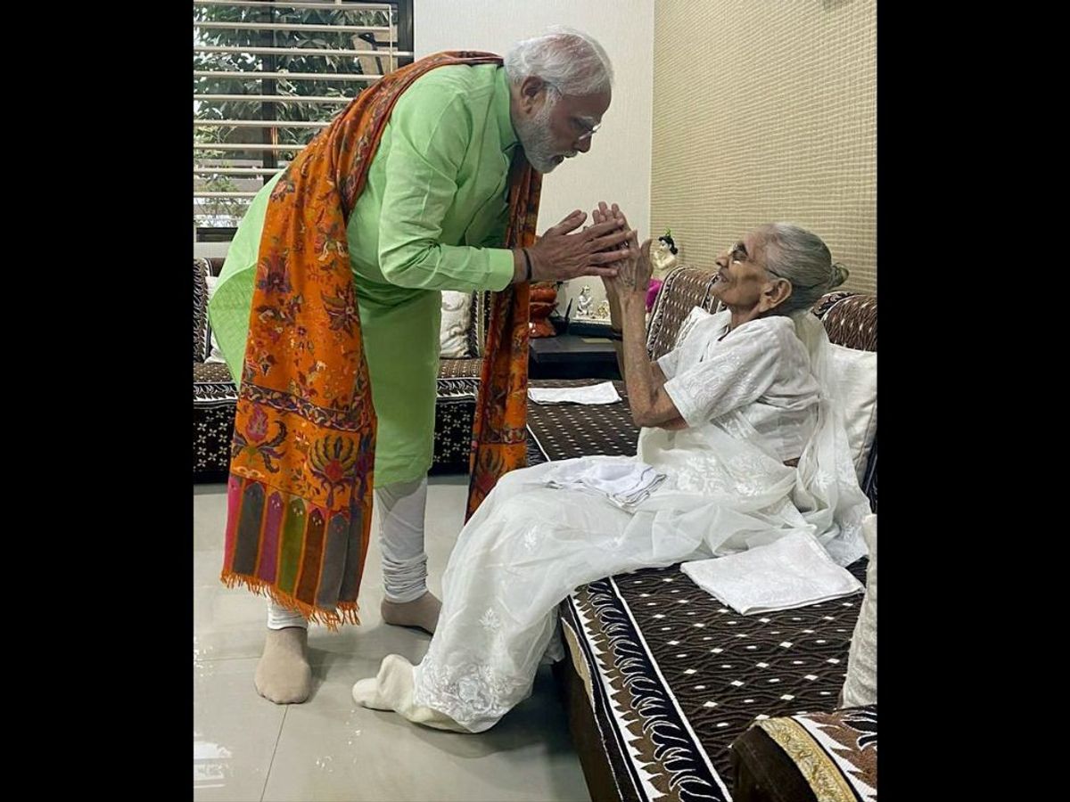 Indian PM Narendra Modi with his mother Heeraben