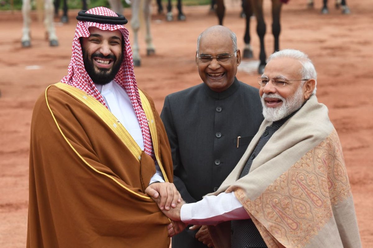 Indian PM Narendra Modi with Saudi crown prince and PM Mohammed bin Salman
