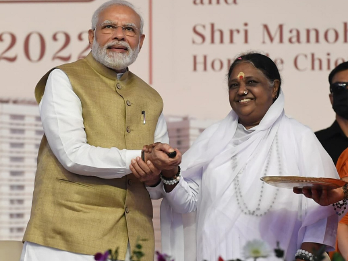 Indian prime minister Narendra Modi inaugurates the country's largest private hospital in Faridabad, Haryana