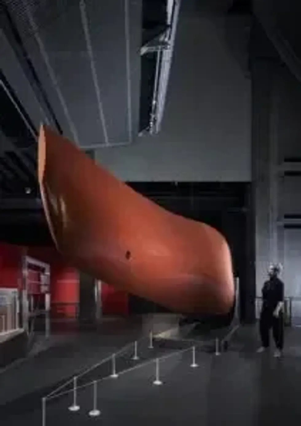 INSET 09 A visitor looks at a tidal turbine blade in Energy Revolution The Adani Green Energy Gallery at the Science Museum %C2%A9 Science Museum Group