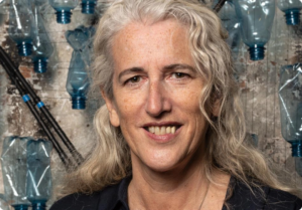 INSET 1 Sue Buckmaster