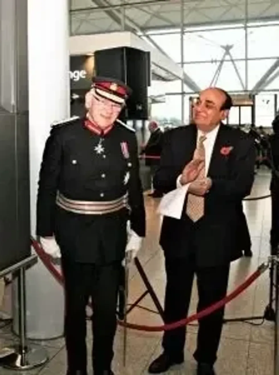 INSET 2 Praful Patel with Lord Lt Lord Petre at Stansted airport plaque unveiling in November 2013