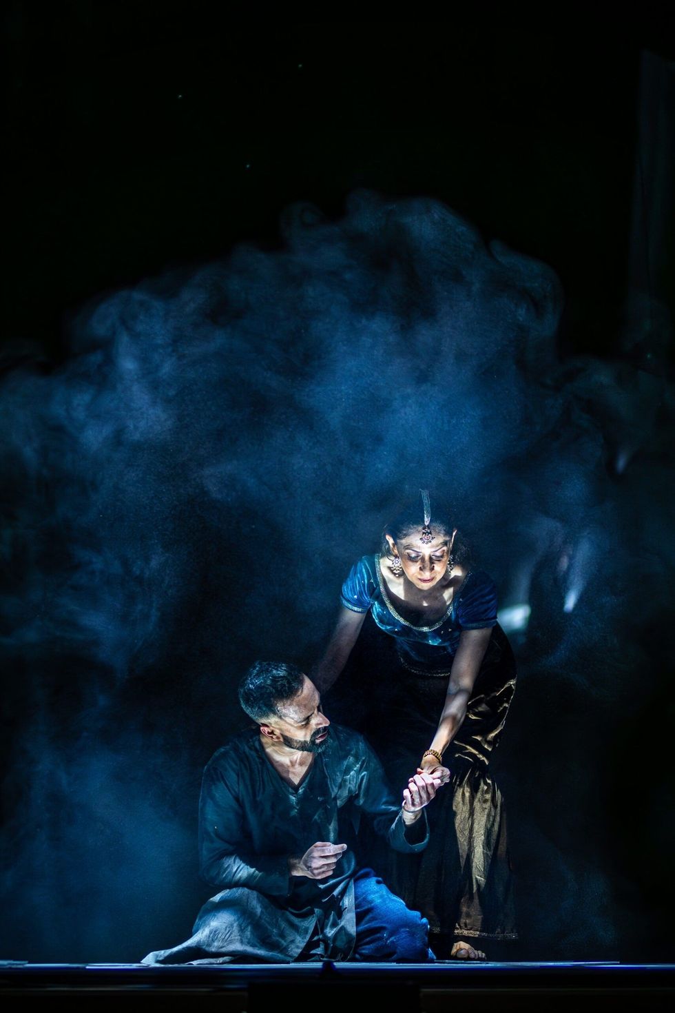 inset Aakash Odedra Aditi Mangaldas Mehek photo Angela Grabowska 1 scaled