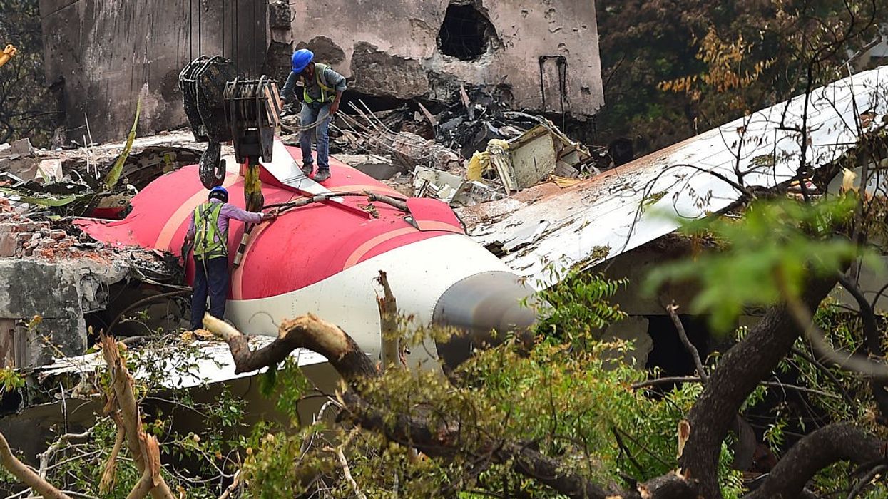 Families of Air India AI171 crash victims sue Boeing, Honeywell in US court over fatal fuel switch defect