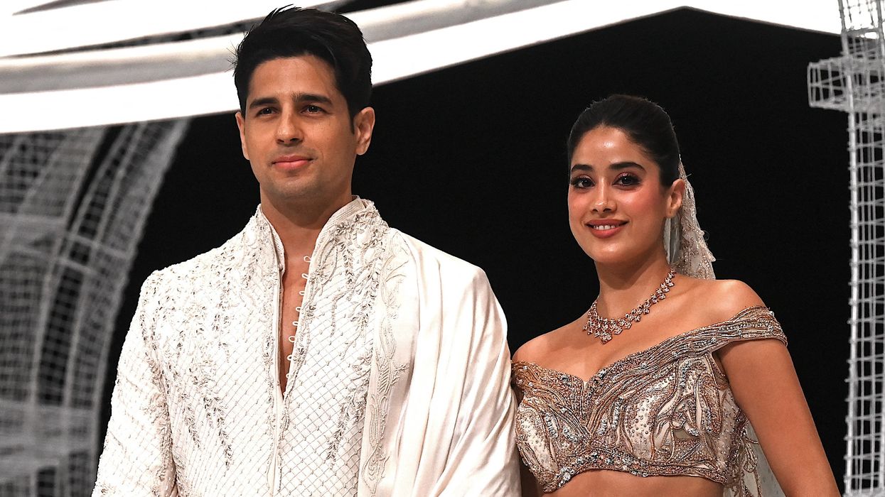 Janhvi Kapoor & Sidharth Shines in ‘Param Sundari’ Trailer