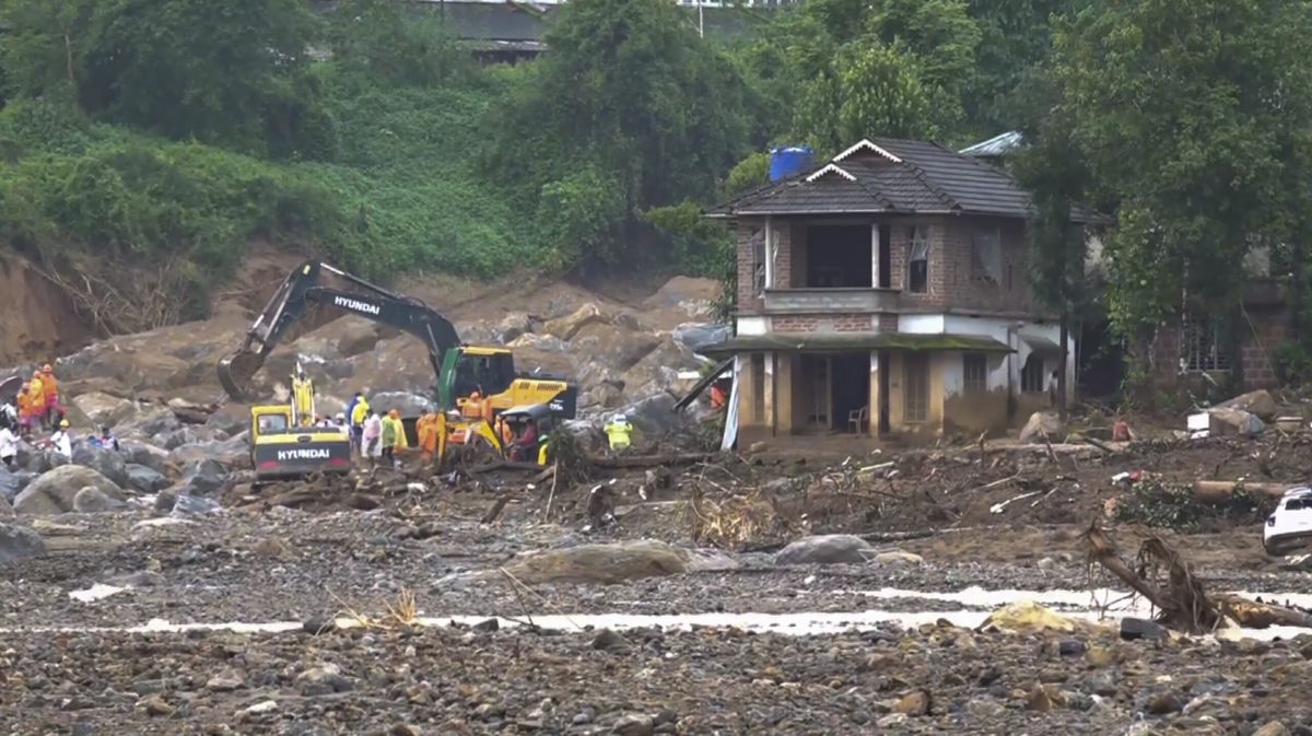 kerala-landslide-rescue